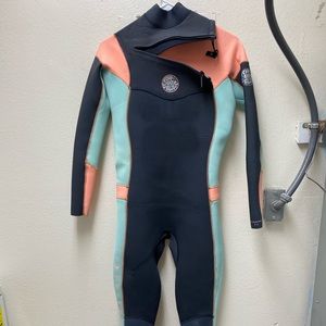 Rip Curl dawn patrol women’s front zip wetsuit 3/2
